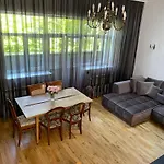 Pikk Appartement *