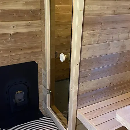 Pikk Appartamento Toila